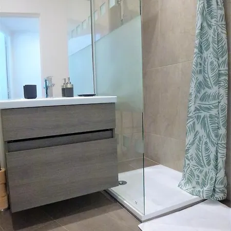 Luckey Homes - Boulevard Gambetta 2 Апартаменты *